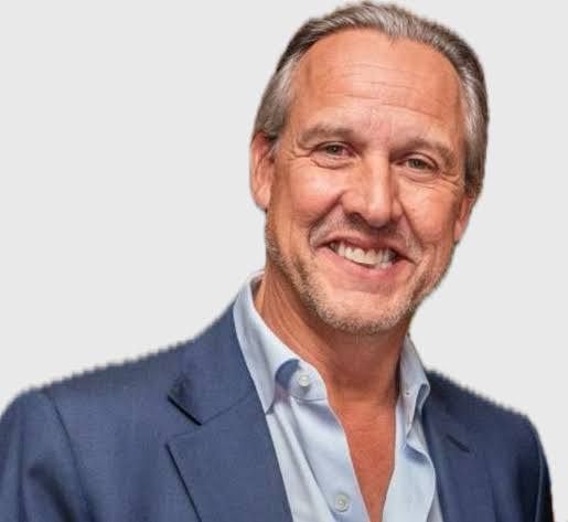 Robin Stanton Gleaves Net Worth